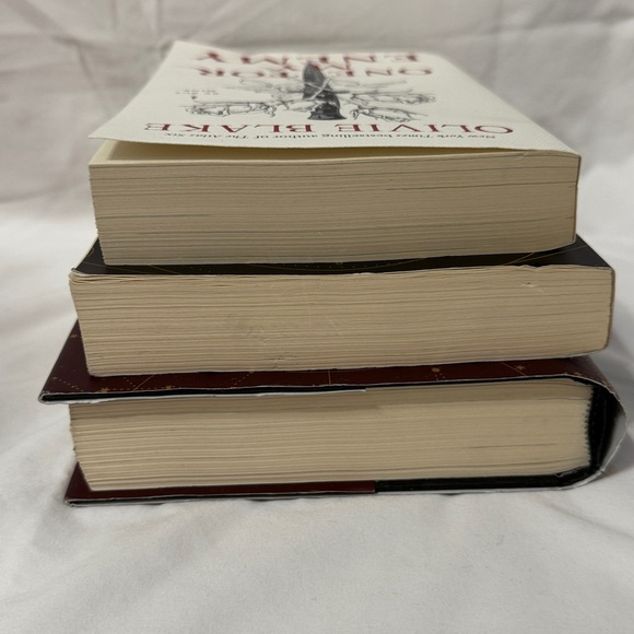 Olivie Blake Books: The Atlas Six, The Atlas Complex First, & One For My Enemy - Picture 6 of 16